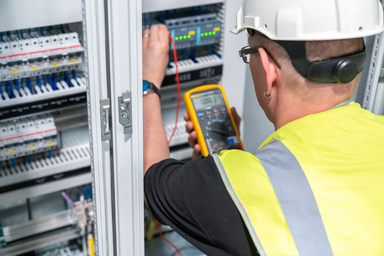 Elektroanlagen-Kontrolle bei JödickeElektroTechnik in Werther